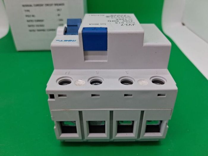 Postage - Circuit Breaker 125A 30mA 4P 230v - 415v