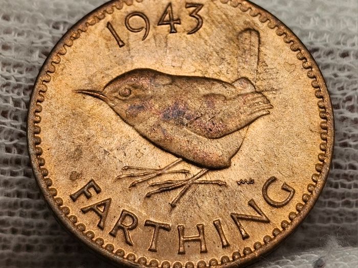 Great Britain 1943 1/4d Farthing Beautiful Uncirculated Red