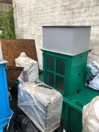 Used Paal press waste bailer