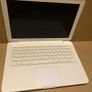 macbook 13" Image 4