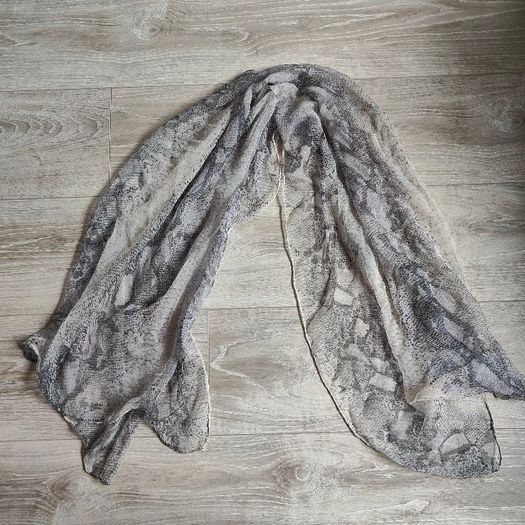 Grey Snake Skin Pattern scarf 80x140cm