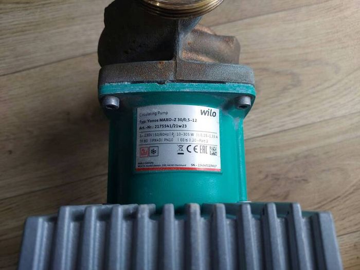 Wilo Yonos MAXO-Z 30/0.5-12 Commercial Circulating Pump For Parts / Repair