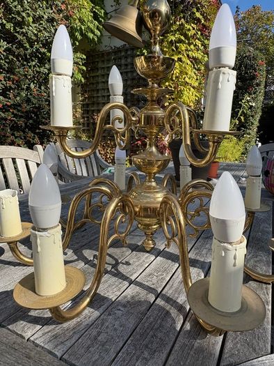 Brass 10 arm Chandelier/Ceiling light