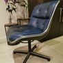 Set Of Four 1960's Vintage Charles Pollock Leather And Chromed Executive Chairs In Dark Blue Image 3