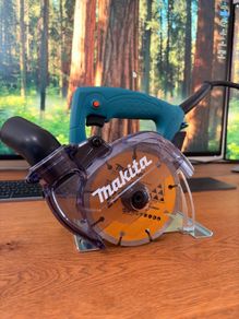 Makita Grinder