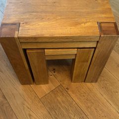 Set of 2 Solid Oak Nest of Tables