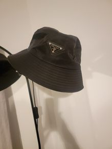 hat