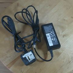 Genuine Dell 65W Laptop Charger PA-12 Family 19.5V 3.34A Adapter 0928G4 with UK \ Ire Lead
