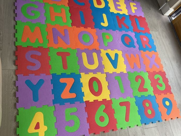 36 piece large  foam alphabet/numbers floor puzzle