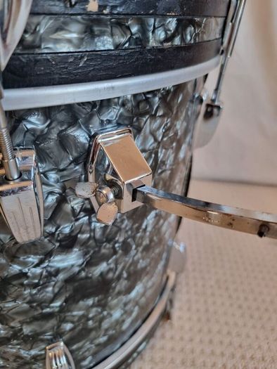 Ludwig Black Diamond Pearl Bass Kick Drum 20 x 14 downbeat virgin