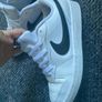 Nike shoes white and black Image 3