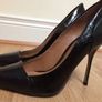 River island black court heels Image 2
