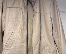 Real leather jacket (creme colour), M
