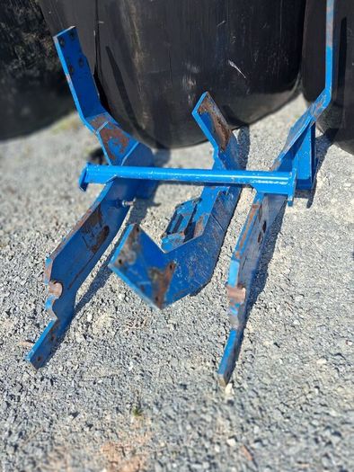 Front loader