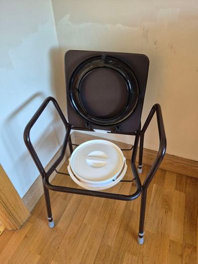 Commode