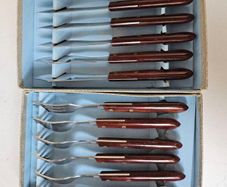 Vintage Richards  Knives & Forks Set