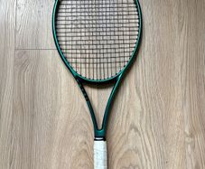 Wilson Blade 98 V9.0 racket 16x19 305g Grip size 3