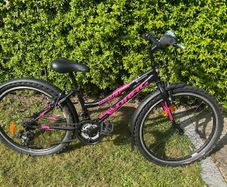 DRAG Hacker 24" Girls Bike