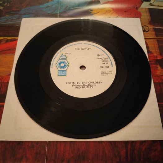 Red Hurley - Shame Love In Shame