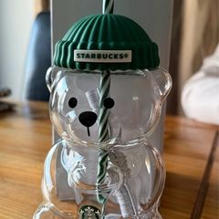The Starbucks bear cup