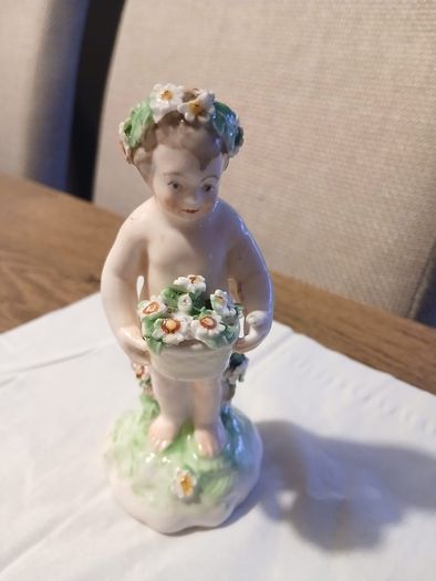 Antique Cherub Porcelain Statue Putti