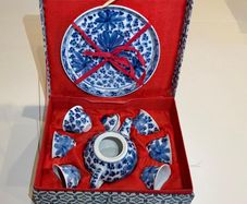 Vintage Mini Chinese Hand-Painted China Tea Saki Set In Box 6 Cups Plate