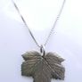 Vintage Sterling Silver Leaf Pendant and  Box Chain Necklace (L19,5" - 13,28g) Image 6