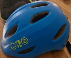Giro kids helmet