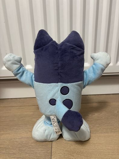 Bluey dance and play toy plush