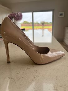 Carvela Kurt Geiger patent nude heels