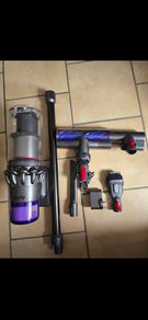 dyson v11