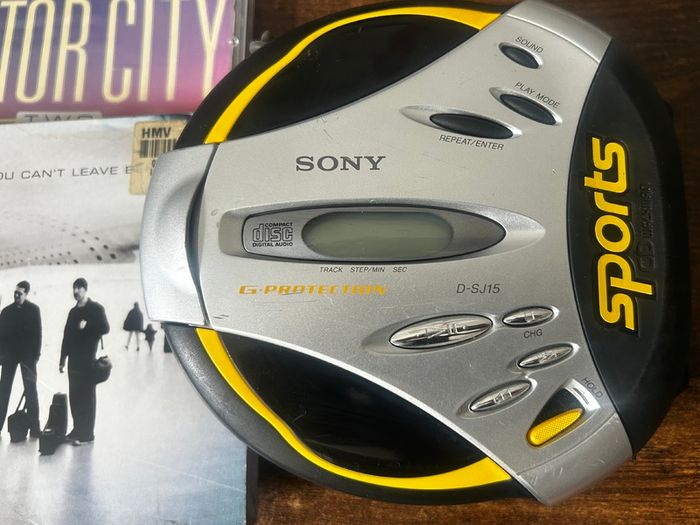 Sony CD sports Walkman with U2