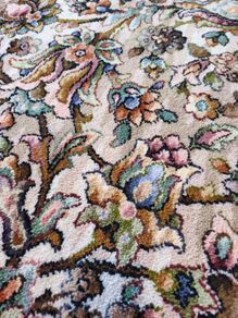 Wool carpet