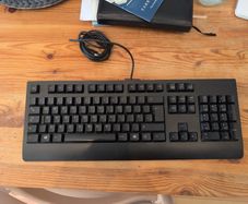 Lenovo full size keyboard - wired (usb A)