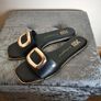 Women's shoes size 6 Image 4