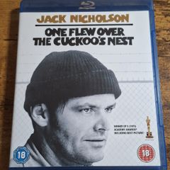"One Flew Over the Cuckoo's Nest" (1975) Blu-ray - free standard postage
