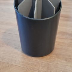 Joseph Joseph Segment Divided Kitchen Utensil Holder Grey