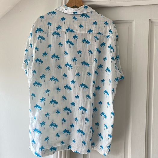 Zara Men's Relaxed Fit Palm Tree Shirt