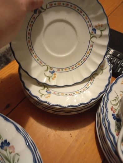 Vintage Strafford shire Hampton set