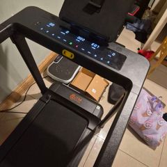 Agility 450 Treadmill | 25 Degree Incline