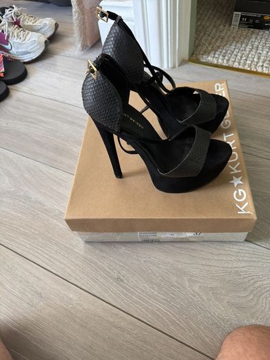 Kurt Geiger High Heels