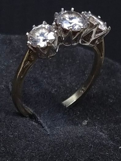 Vintage 9ct Gold Three Stone Ring Dublin Hallmark Size 51.5