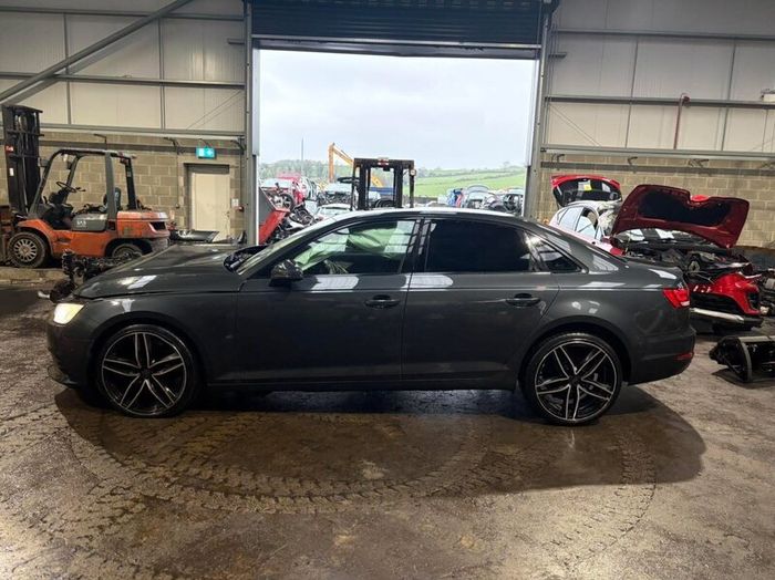 For Breaking 2016 Audi A4 B9 2.0 Diesel Deua