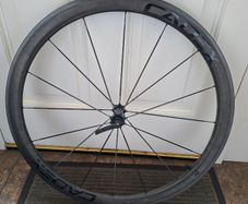 Cade carbon front wheel (rim break)