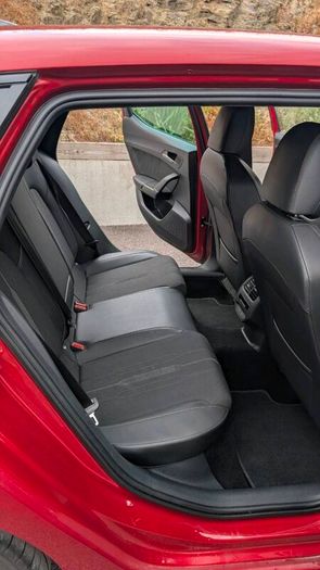 Cupra Leon 2023 Hatchback 1.5 eTSI mild-hybrid