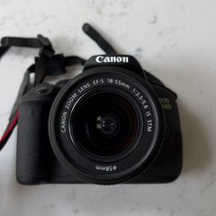 Canon EOS 700D DSLR Camera,18 - 55mm Lens