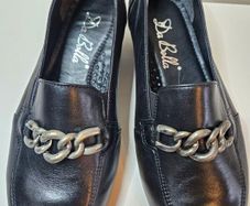 Ladies Da Bella Heeled Court Shoes Keira leather black chain detail RRP 100 euro NEW & BOXED SIZE 5 UK fitting E extra wide