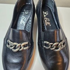 Ladies Da Bella Heeled Court Shoes Keira leather black chain detail RRP 100 euro NEW & BOXED SIZE 5 UK fitting E extra wide