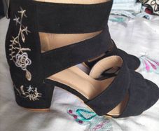 Gorgeous Strappy Open Toe Sandals