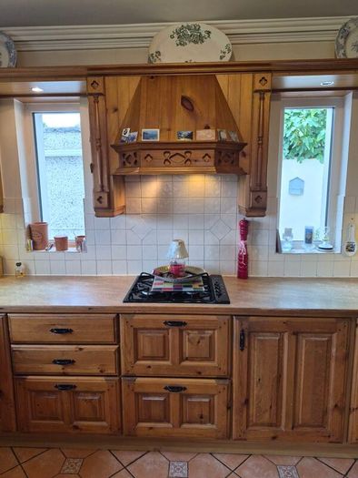 Chestnut Kitchen Free